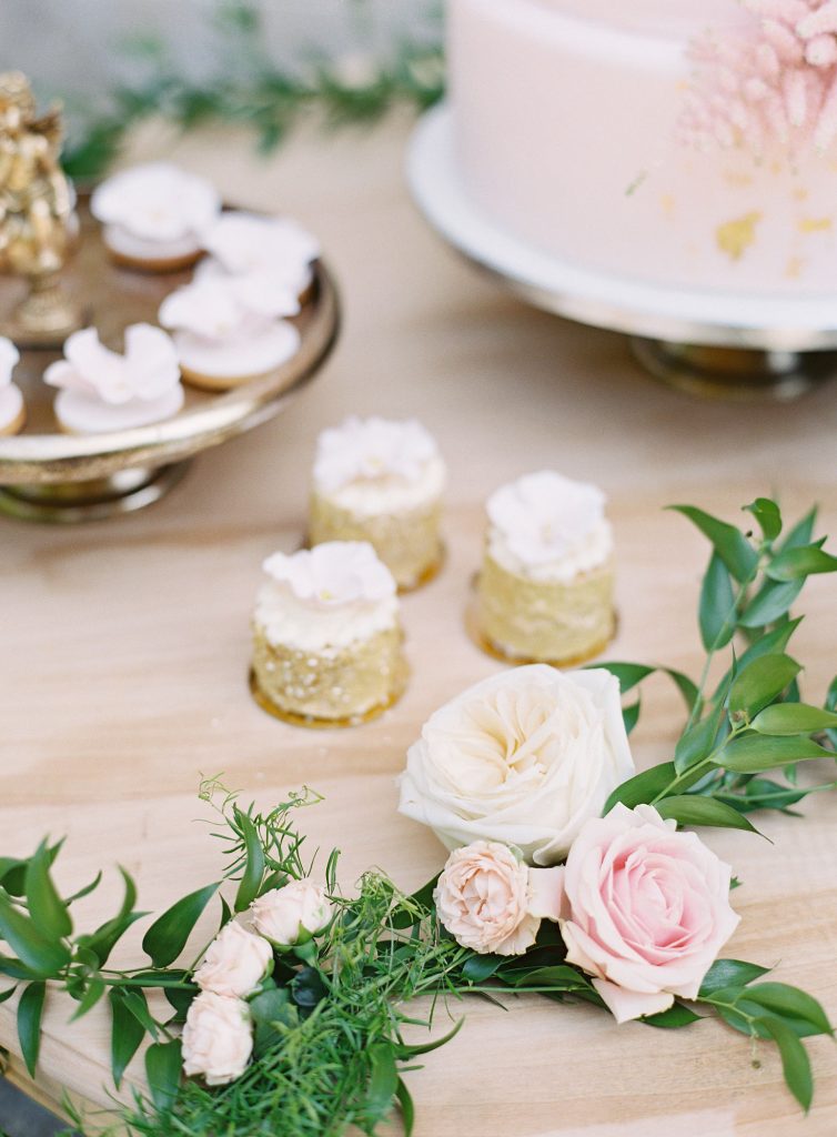 sweet table decor